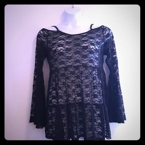 Sheer Black Lace Babydoll top w flared sleeves 3x